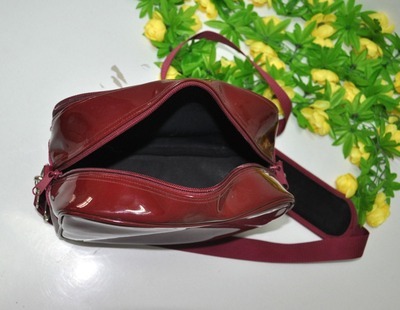 【廠家加工訂做 休閑包 商務(wù)包 單肩包 旅行包 公文包】價格,廠家,圖片,運(yùn)動箱包,上海譽(yù)竹箱包-