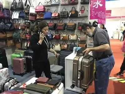 &ldquo;巧手麗人&rdquo;來料加工義博會實(shí)現(xiàn)&ldquo;開門紅&rdquo;